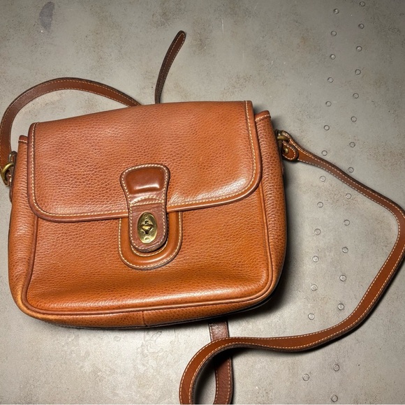 Coach Sheridan Mayfield Brown Pebbled‎ Leather Crossbody Bag - Picture 2 of 14